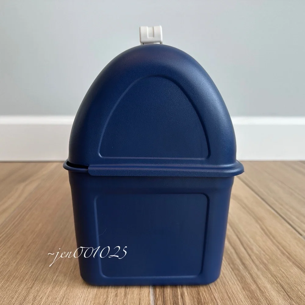 Hearth & Hand Magnolia Stanley 10qt Stainless Steel Lunch Box Marine Blue - Picture 10 of 15